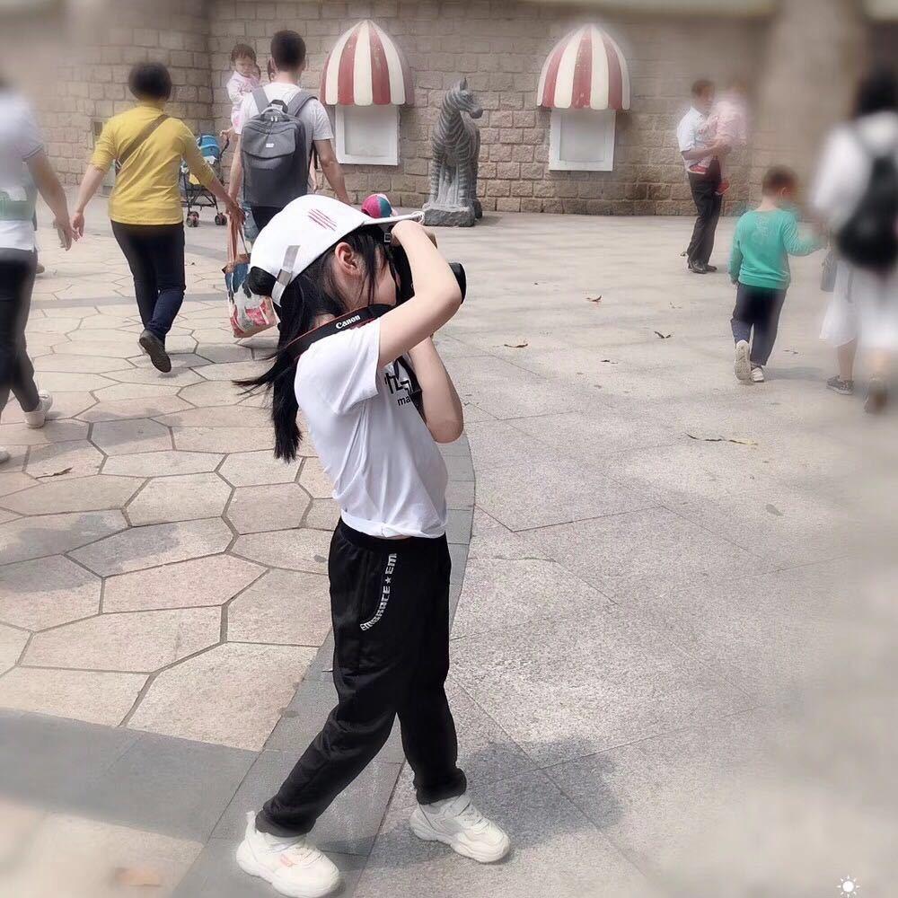 雯雯333