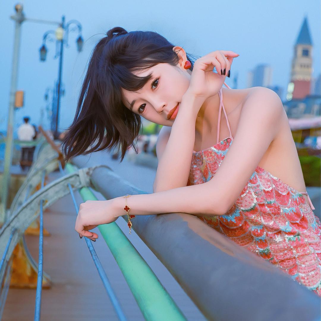 刘玥含