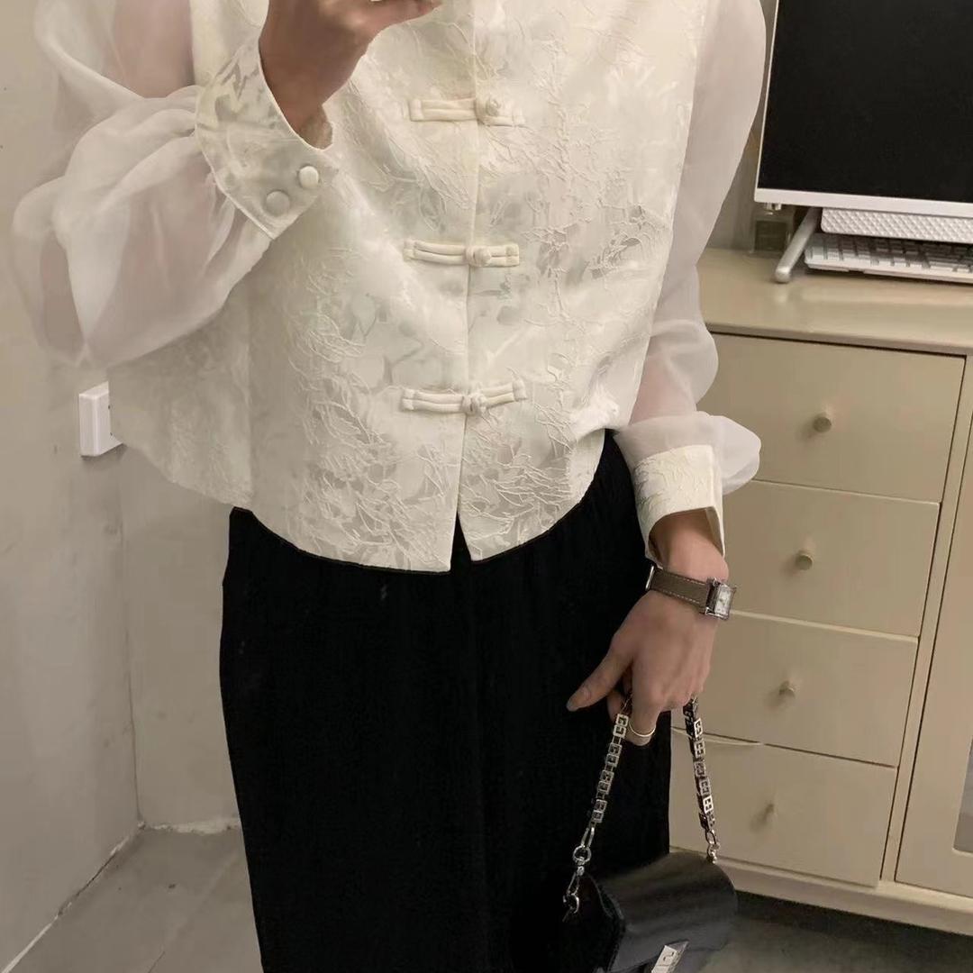 杭州意法艾尚衣伽YIJIAJIU服饰店