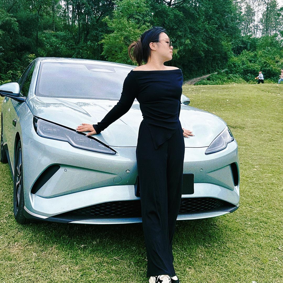 静静的新海豹EV