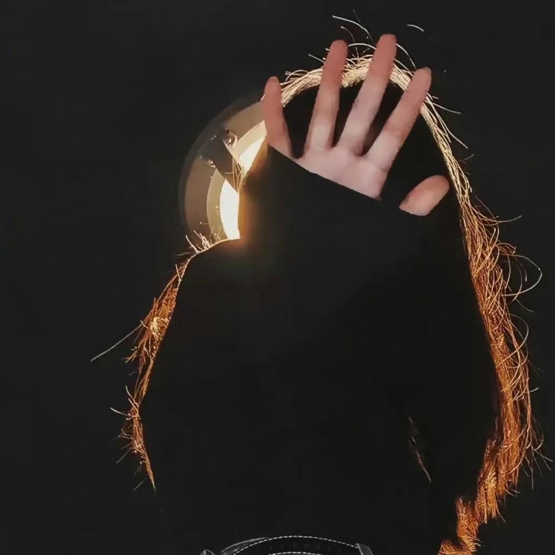 嘴角上扬🌈🌸