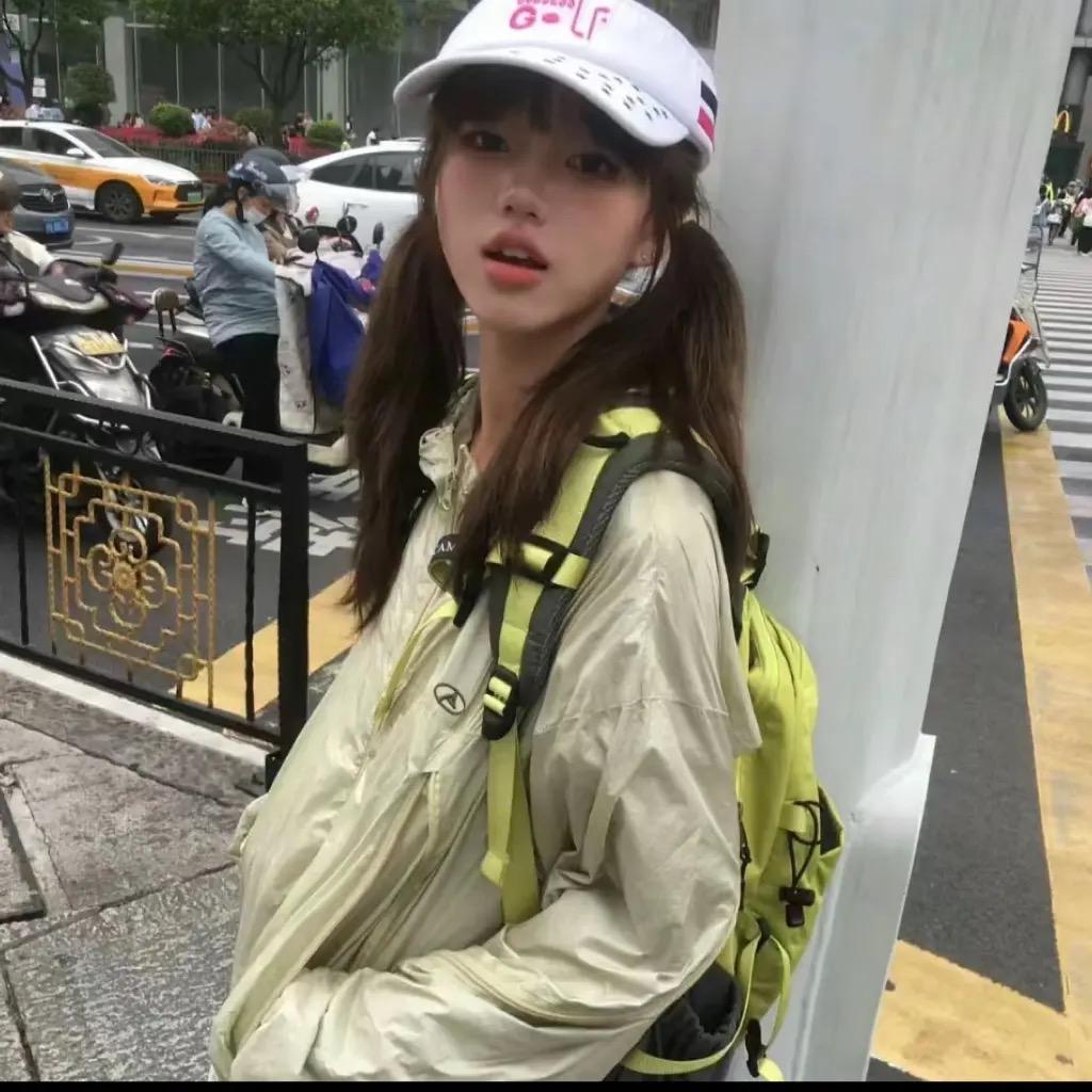 睿子_jyrrr^_^