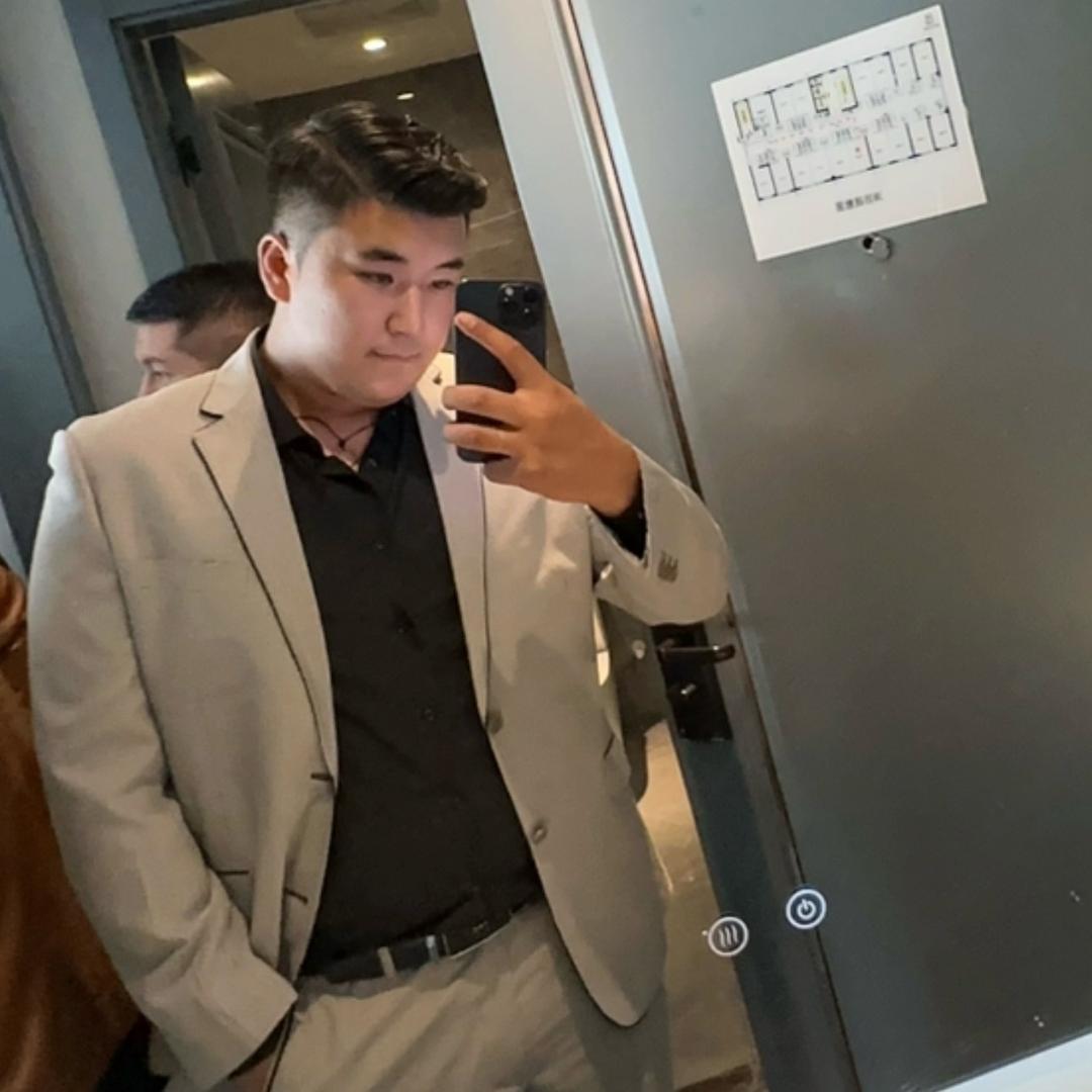 PARWAZ汽车俱乐部