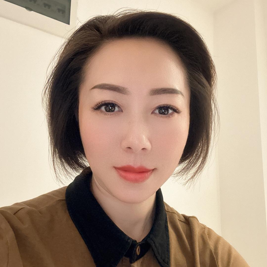 歌小九