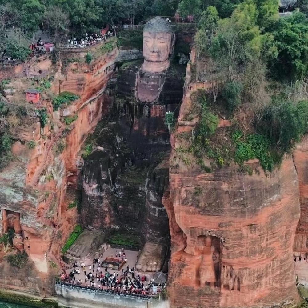 乐山大佛讲解汶汶