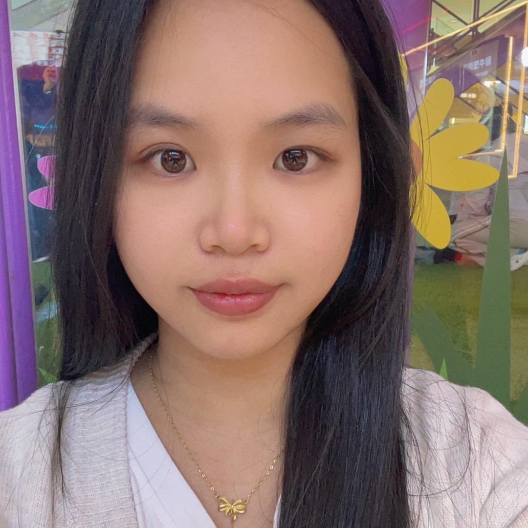 是玲玲吖🙈
