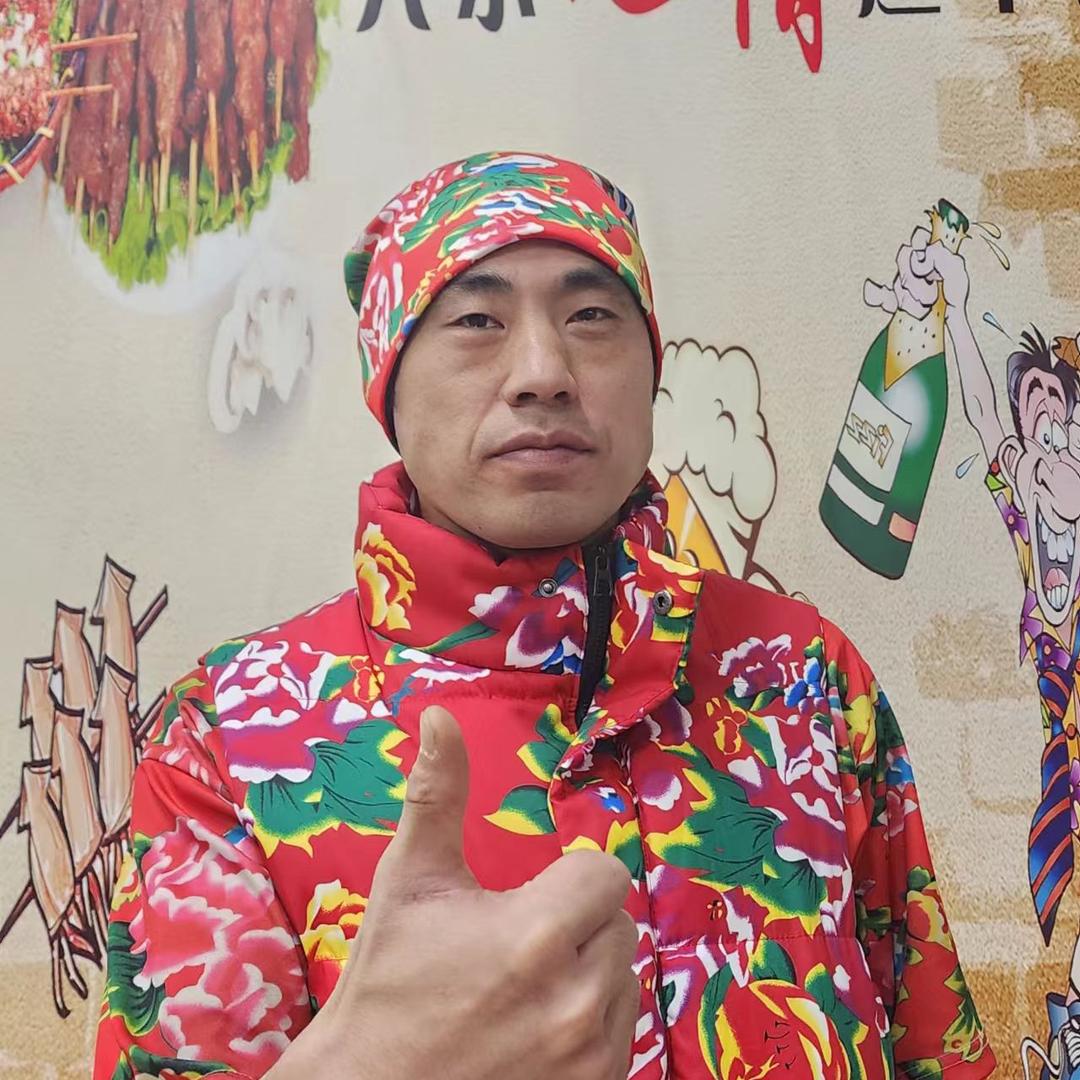 侯越