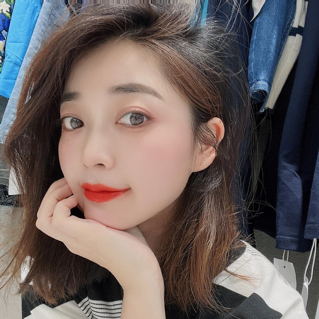 菠菜服饰