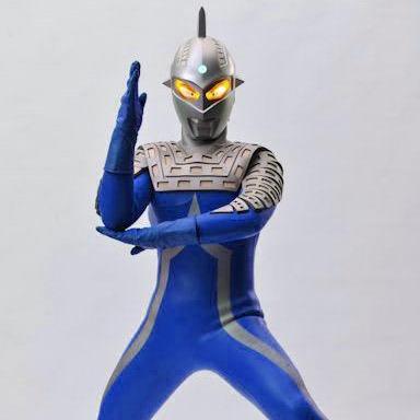 董家盛Blue Seven