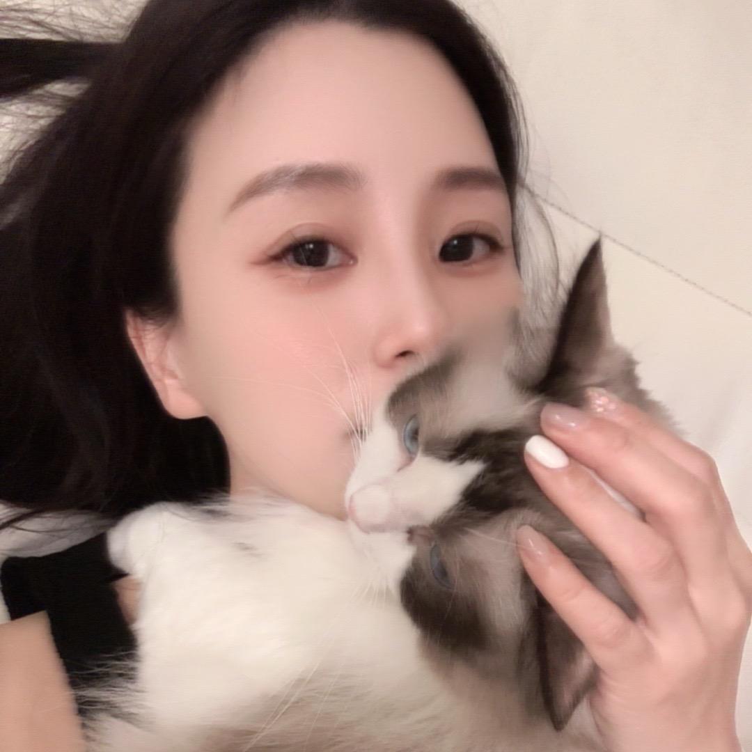 可爱的老阿姨