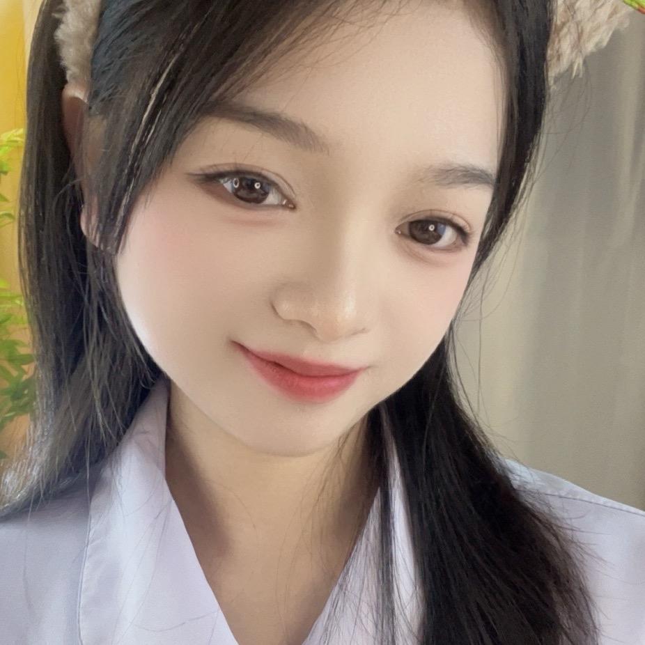 小麦麦～（不许说我小短腿儿😤 ）