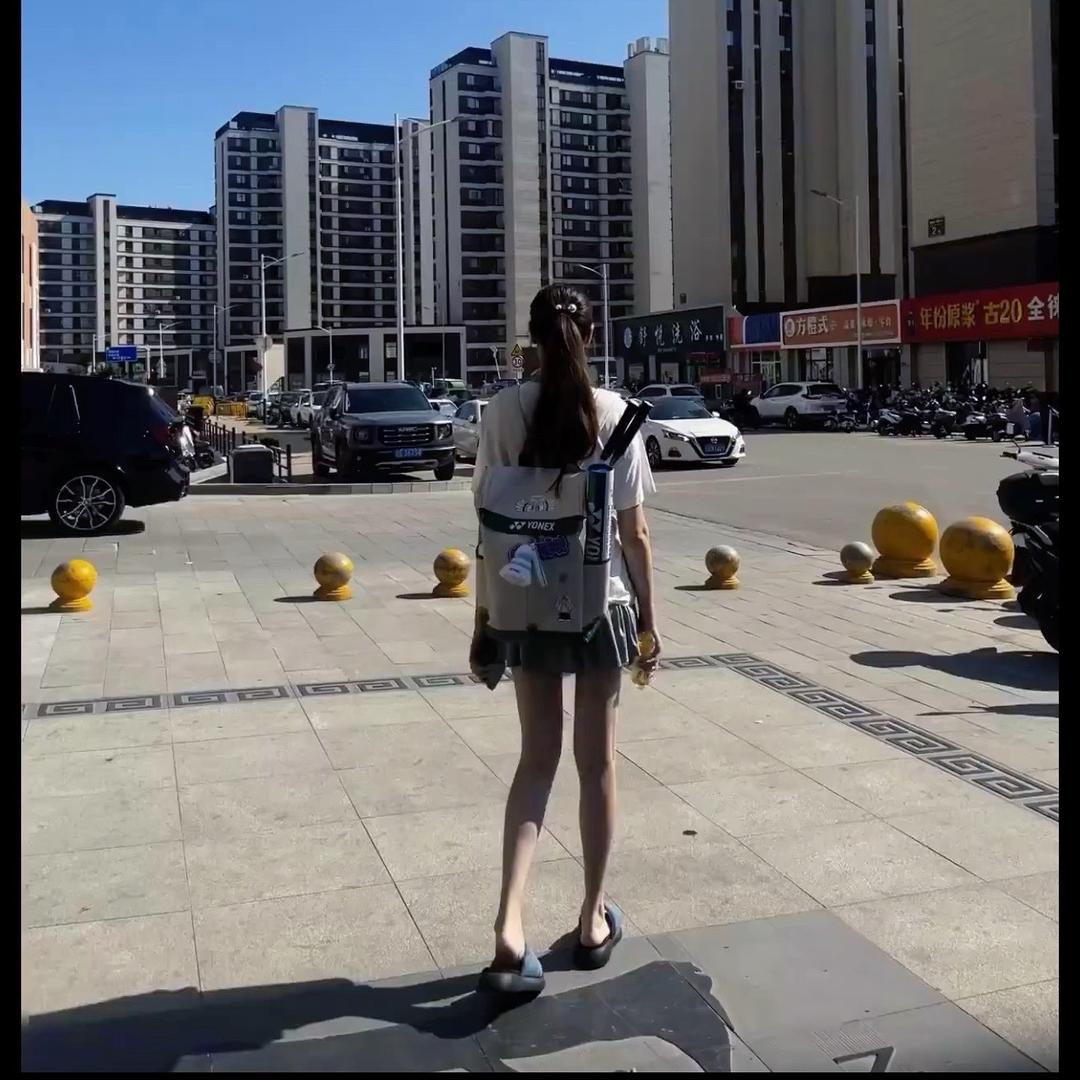 吕优秀儿