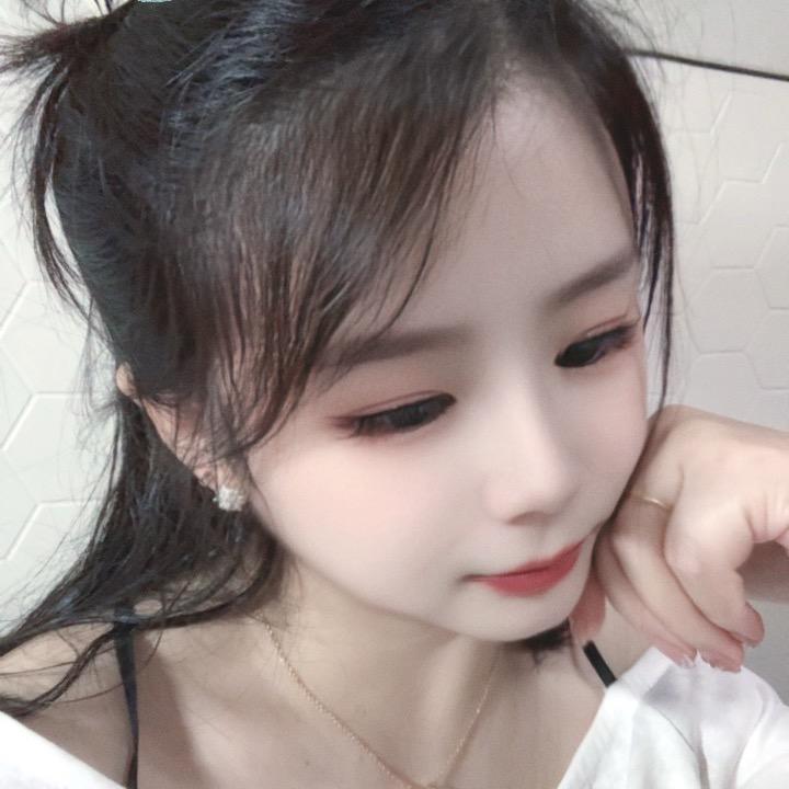 (๑˙❥˙๑)憋说话