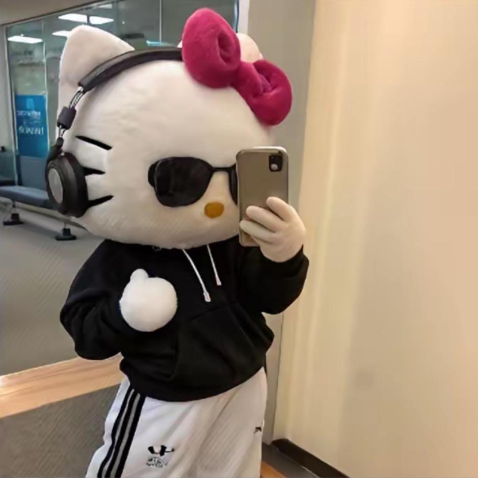 .ʚ ɞ.