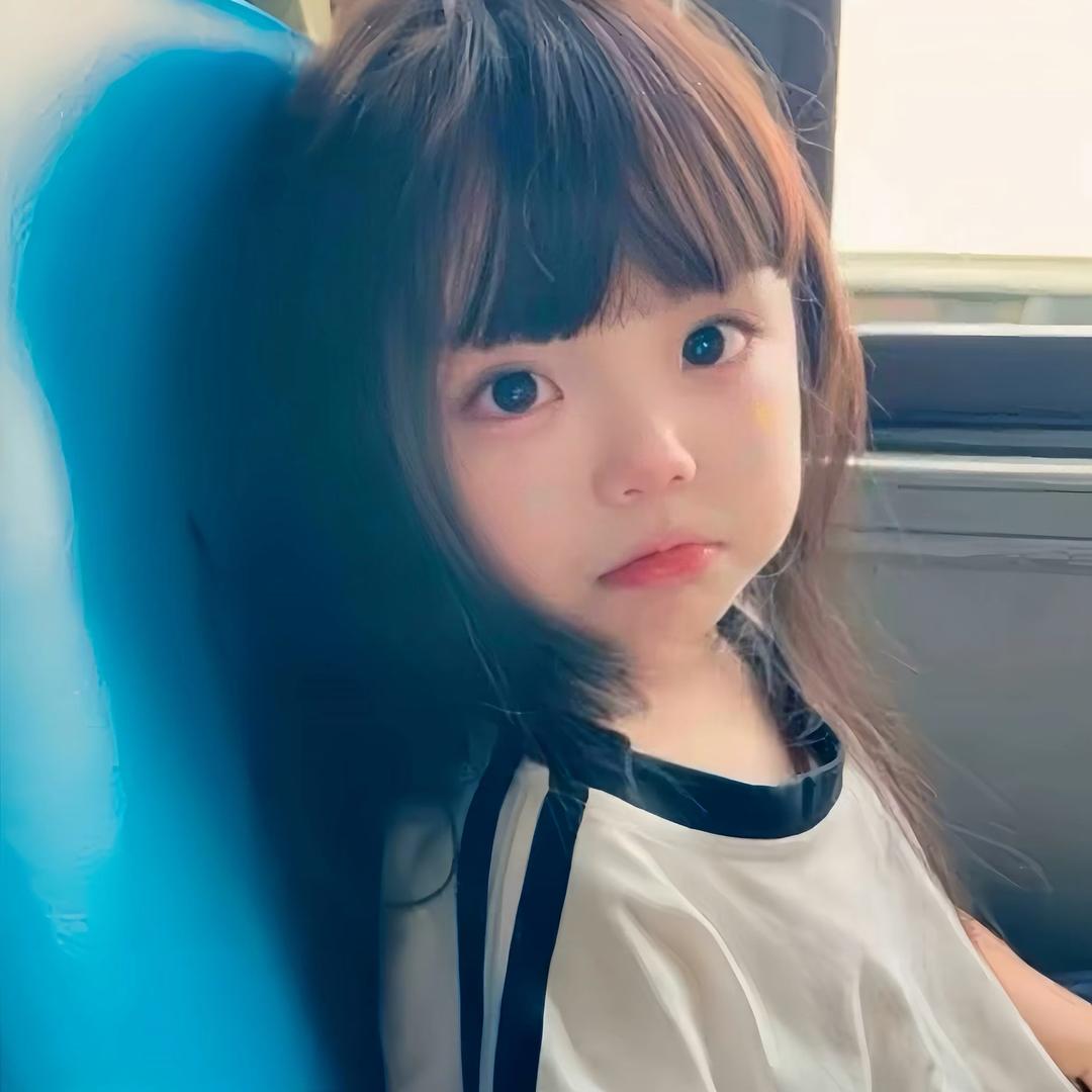 小乖.