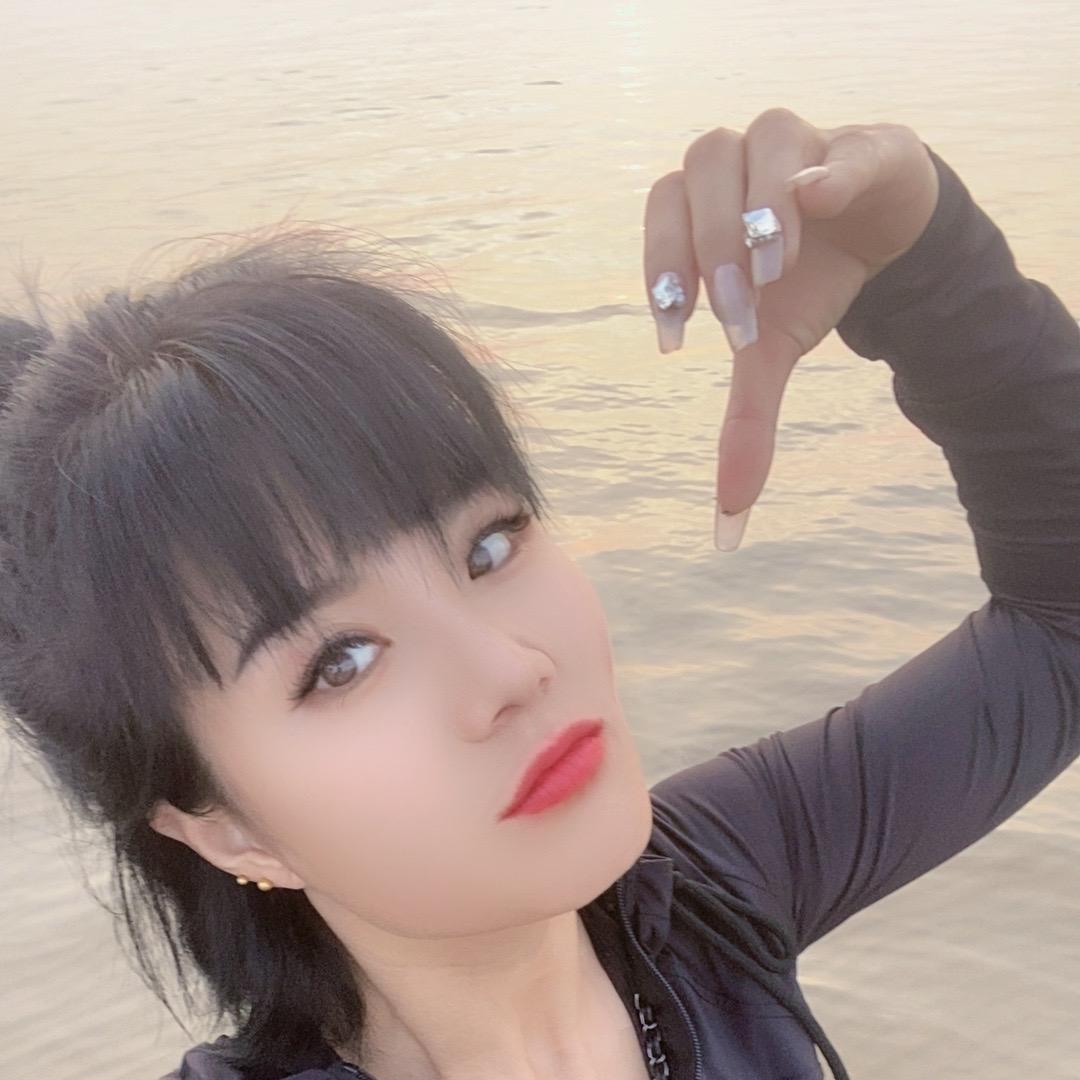 80后的丽姐