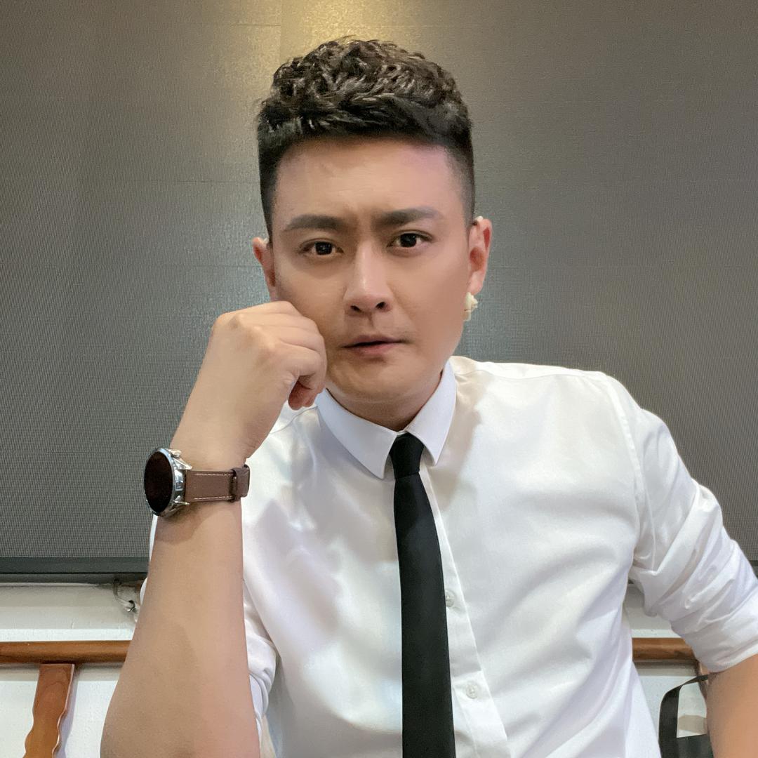 徐三多🏍️