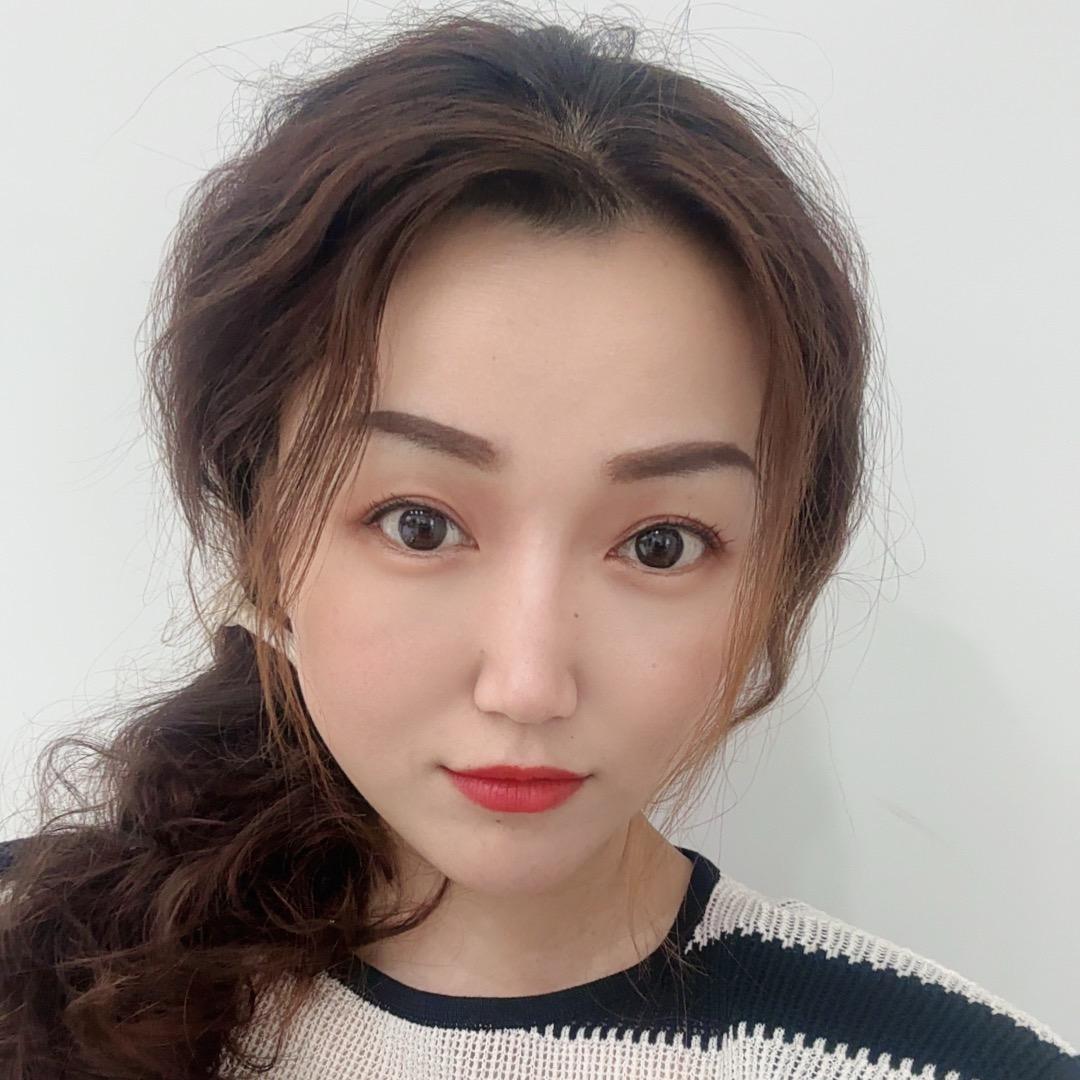 依伊