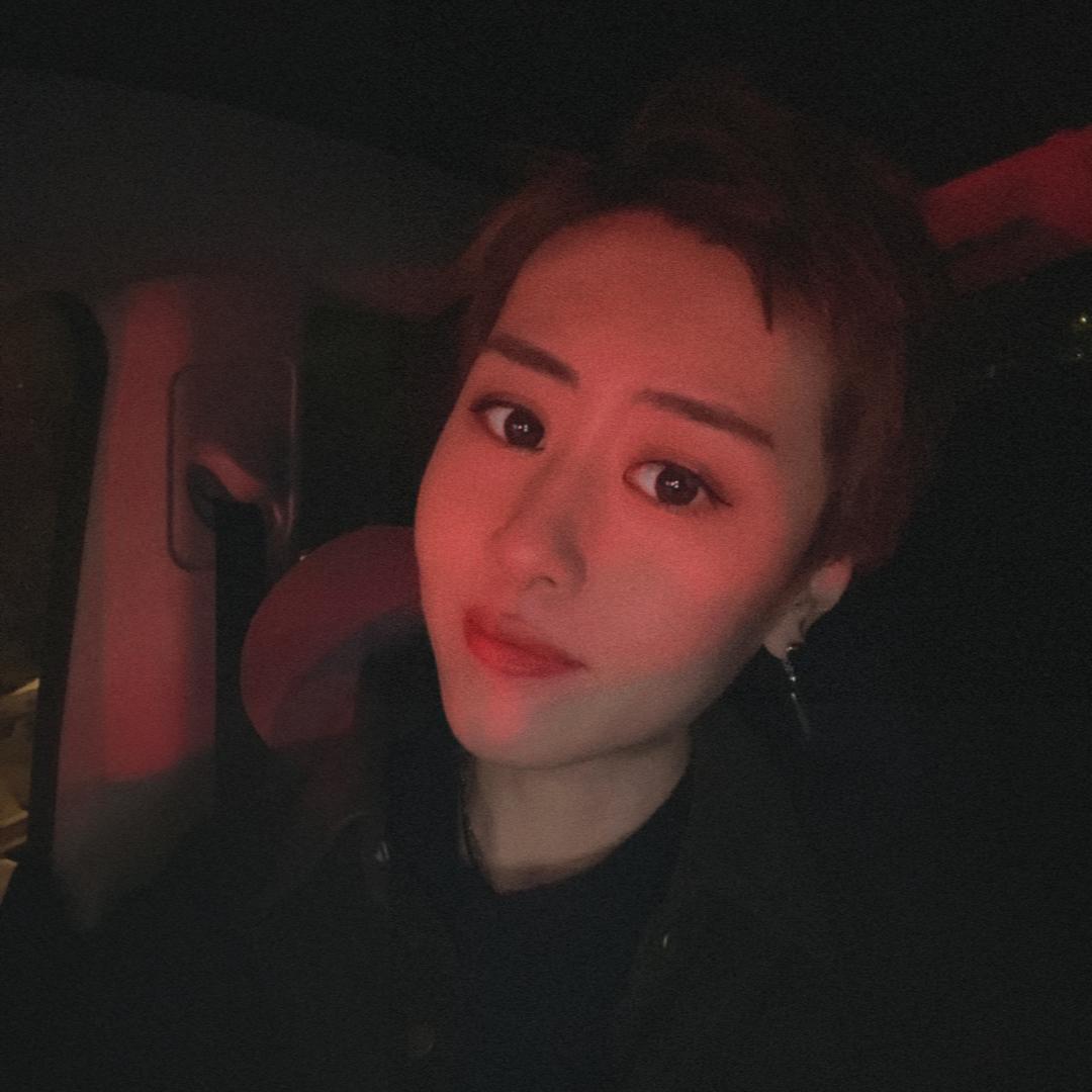 申酷酷（大雪是女生）