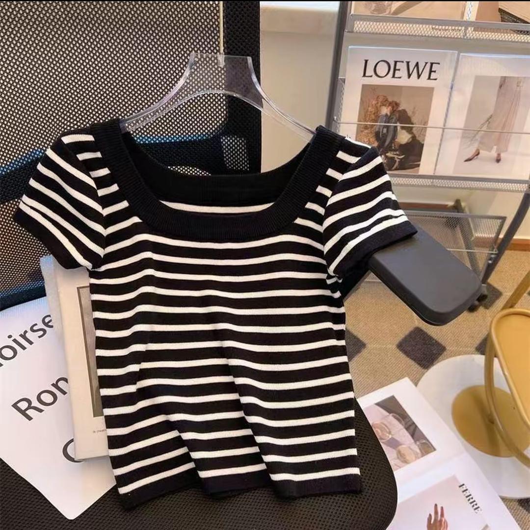 飞宏女装工厂店