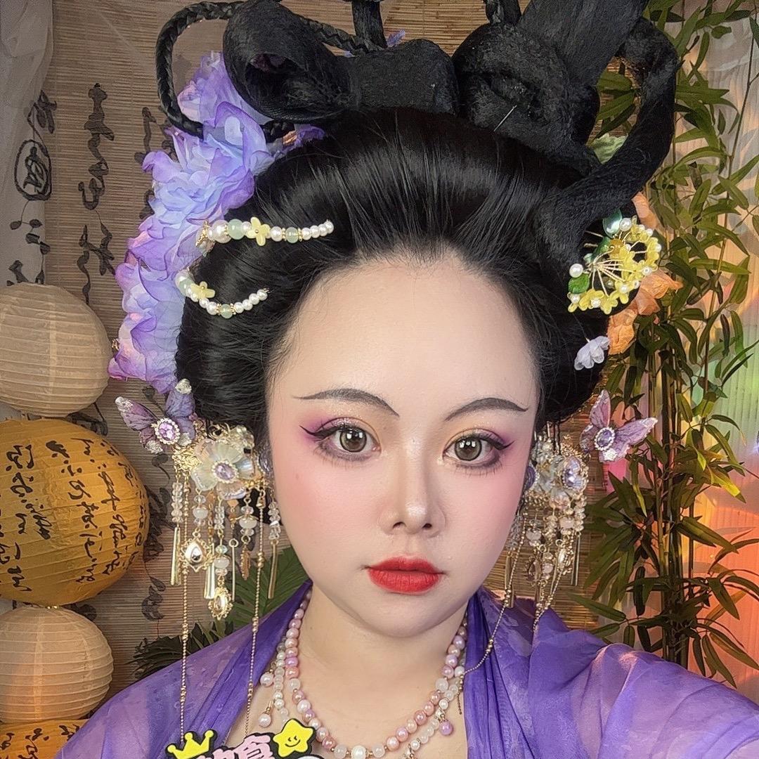 彩彩虹（逸萌百货）