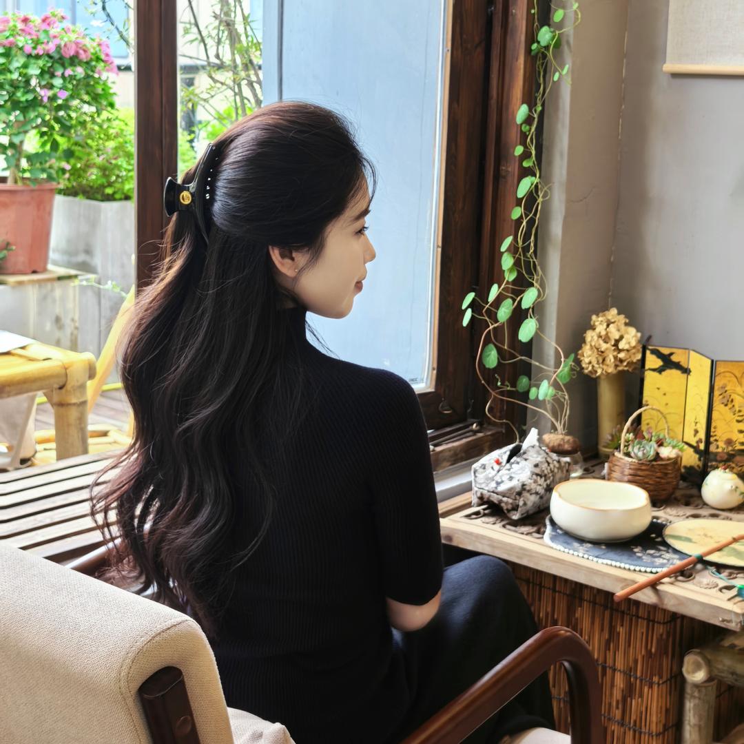 小李老师.