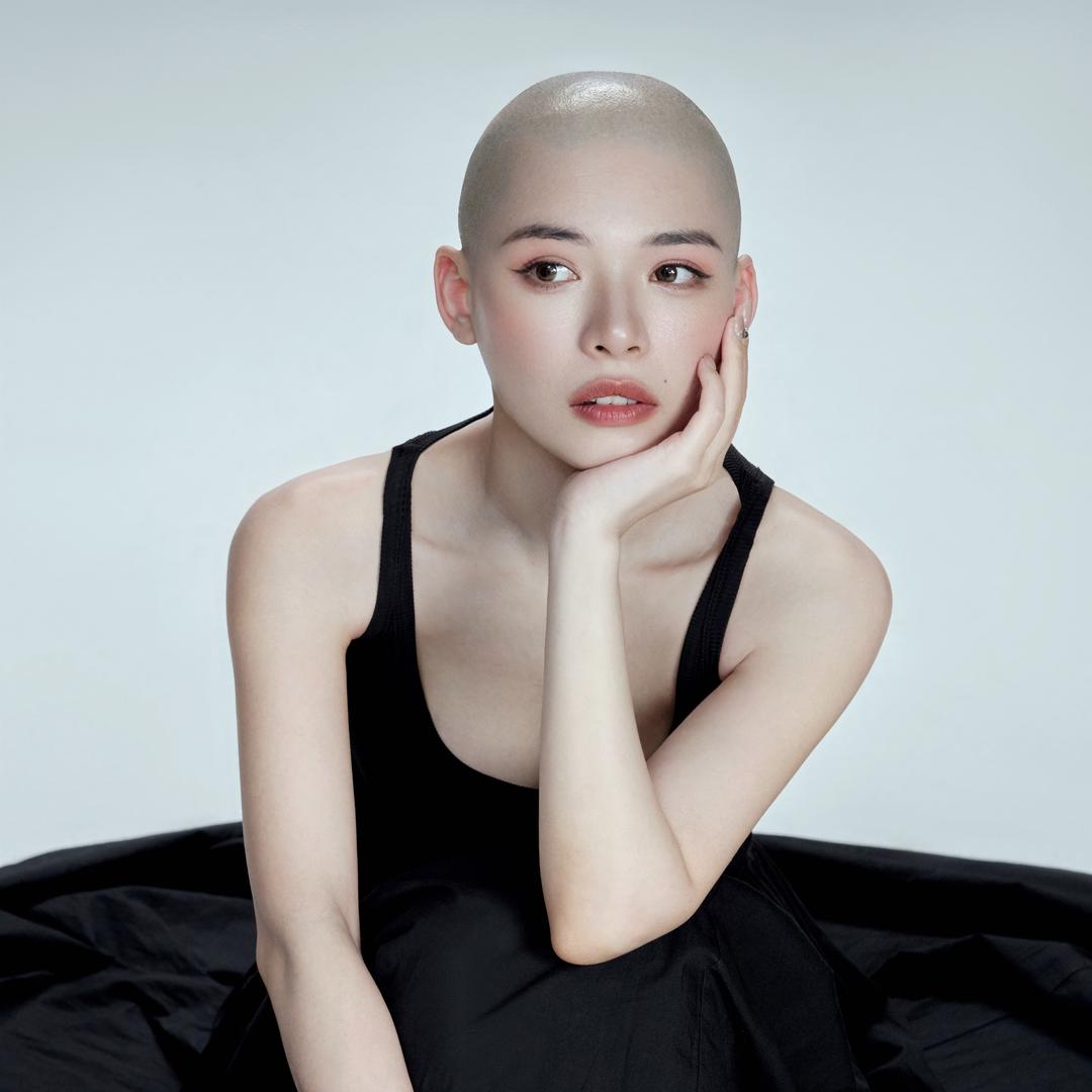 光头姐教化妆