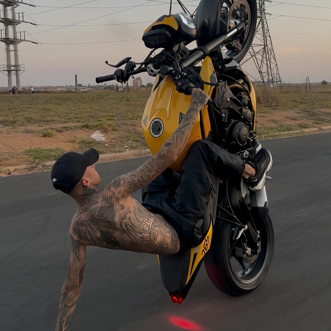 时速重机-黄毛（黄夫斯基）