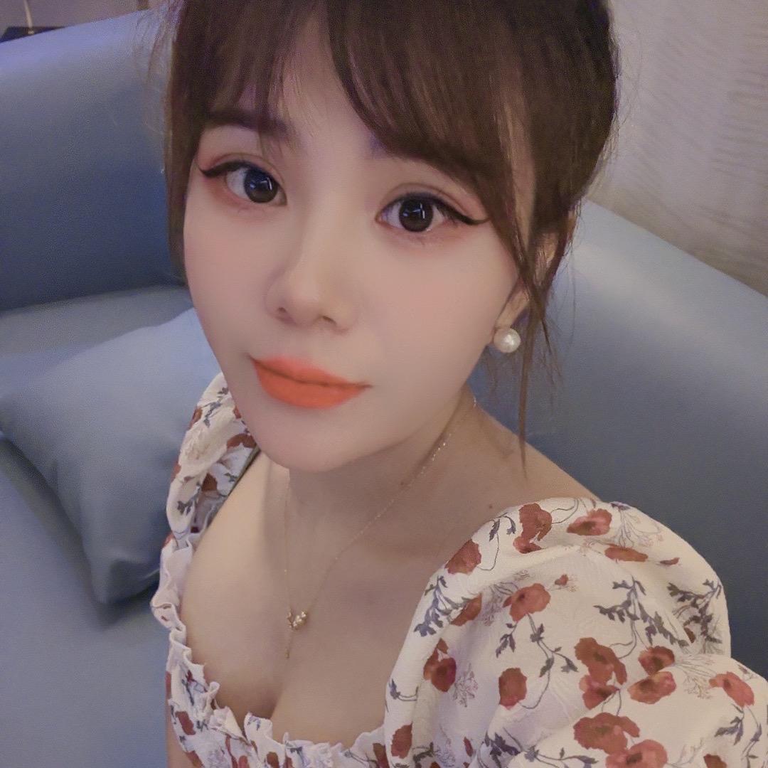 茉莉  🍭