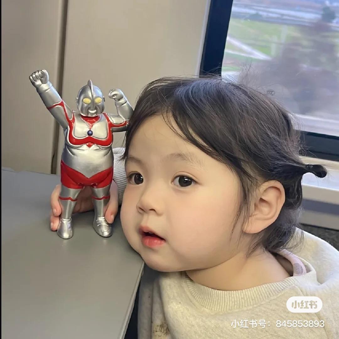 草莓气泡水（分享生活碎片🧩）