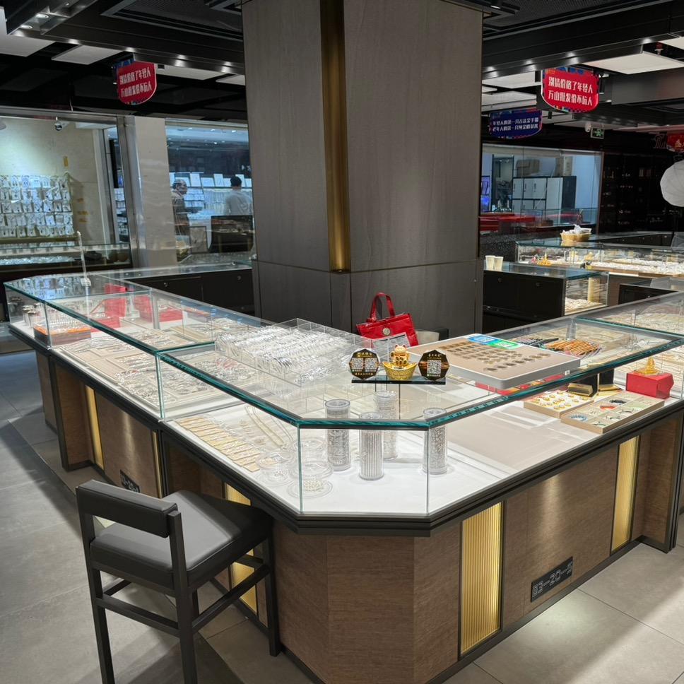 深圳水贝银饰批发店