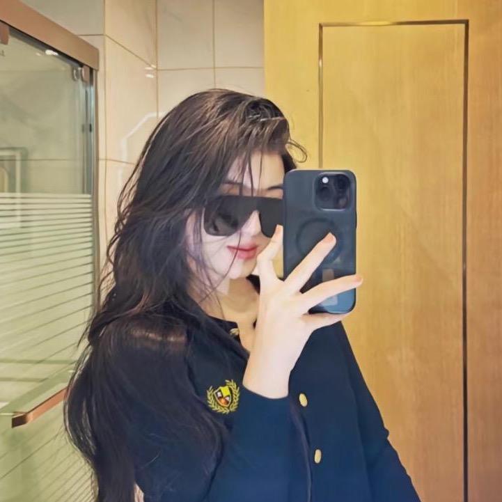 带刺的玫瑰🌹🎼🎼🎼🎼