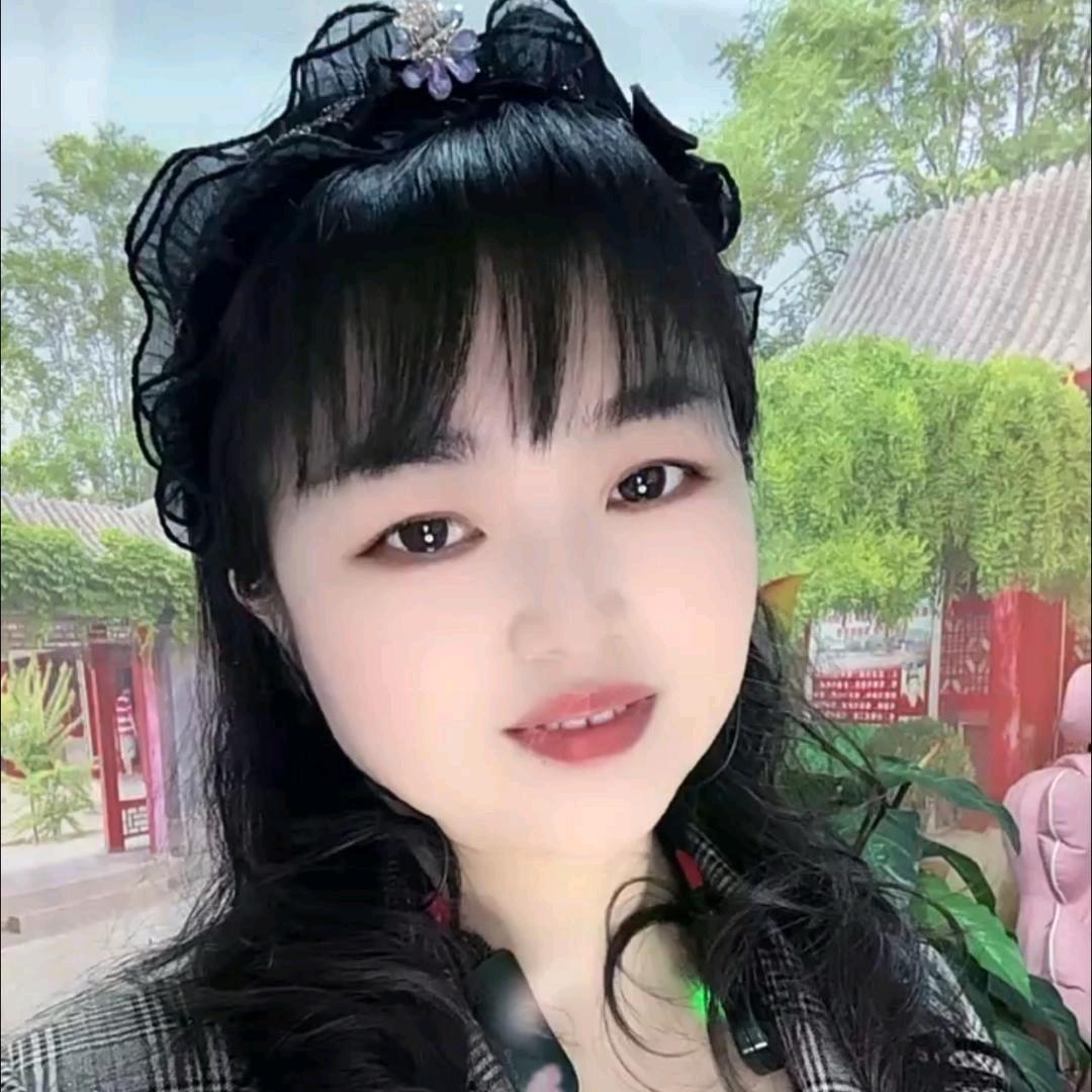 花开自相依☀️
