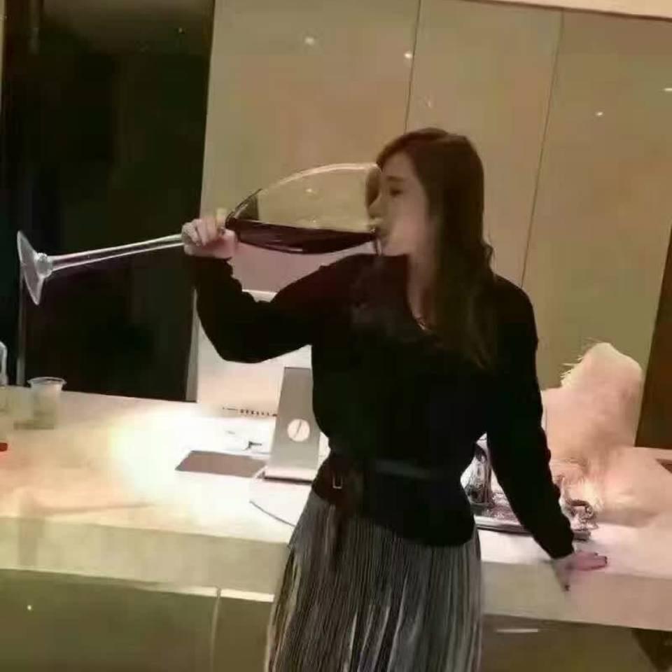 清荷听雨