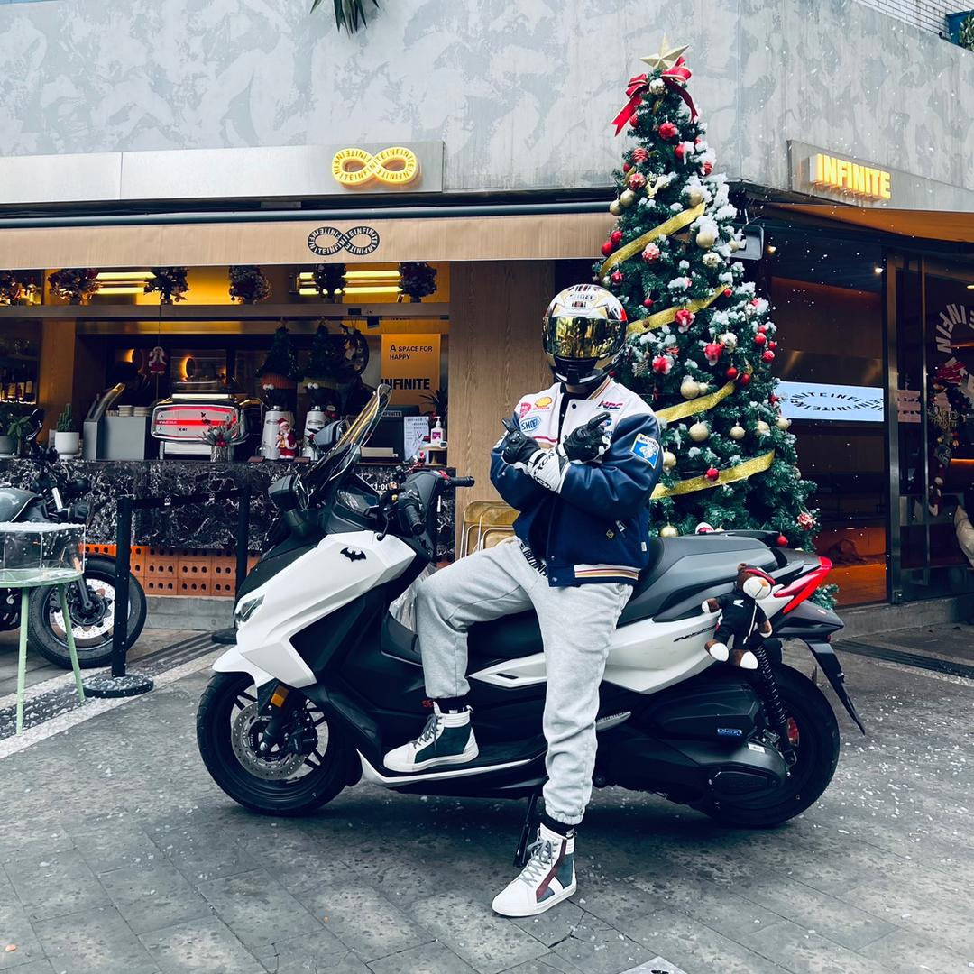大菠萝不止爱骑车🏍️