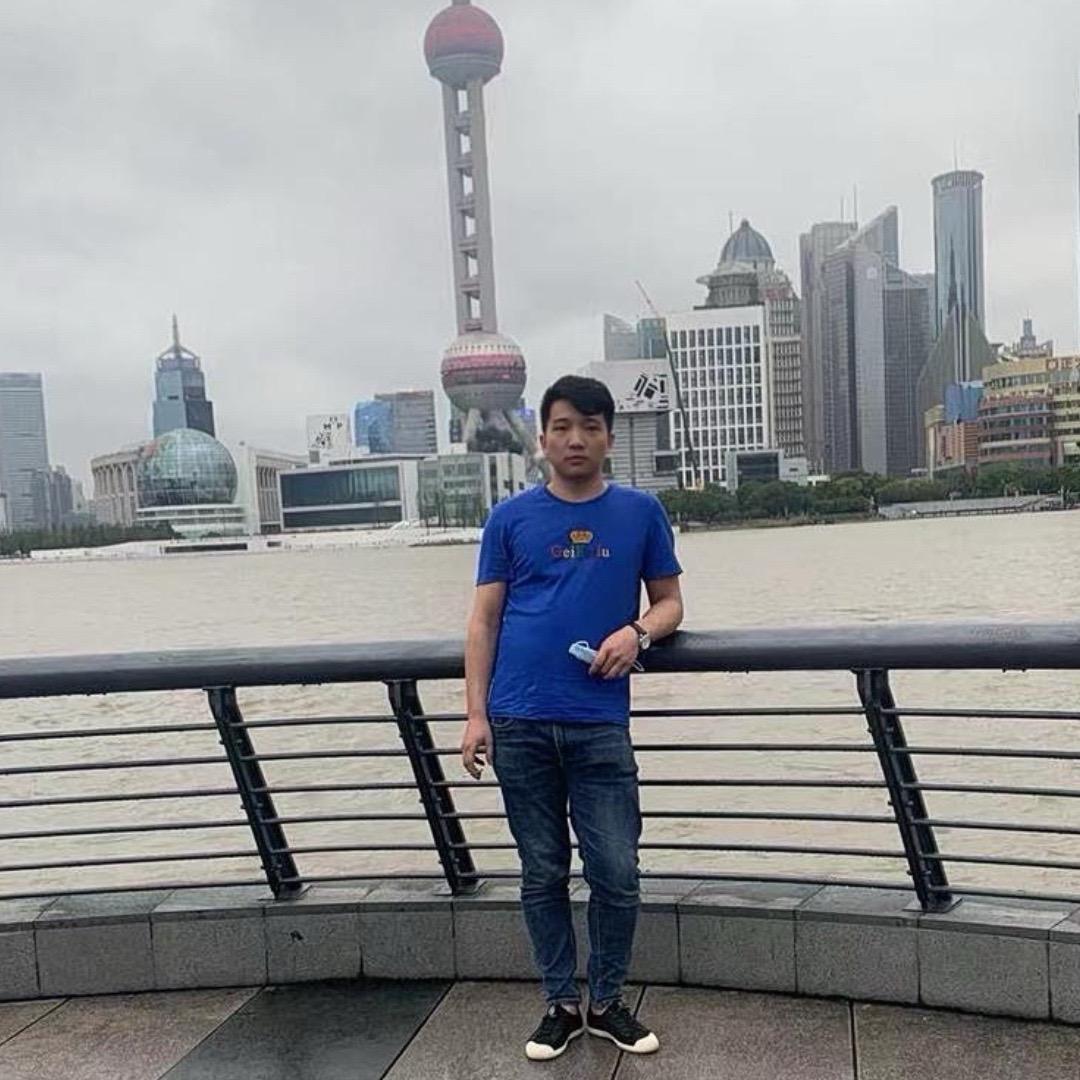 洪大嘴