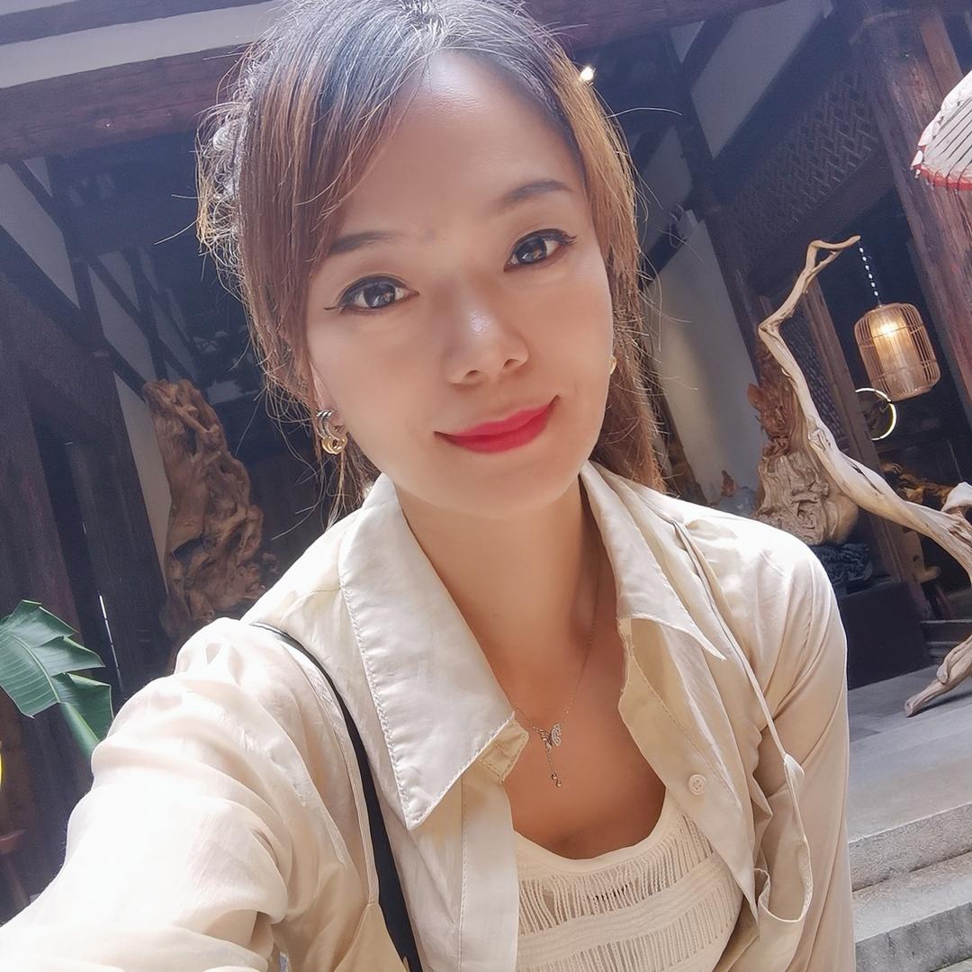 大头玲子