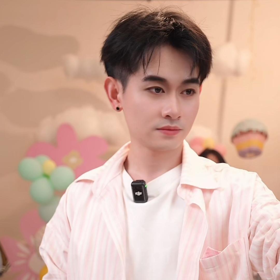 小猪同学男童装大嘴娘娘开臣制衣厂