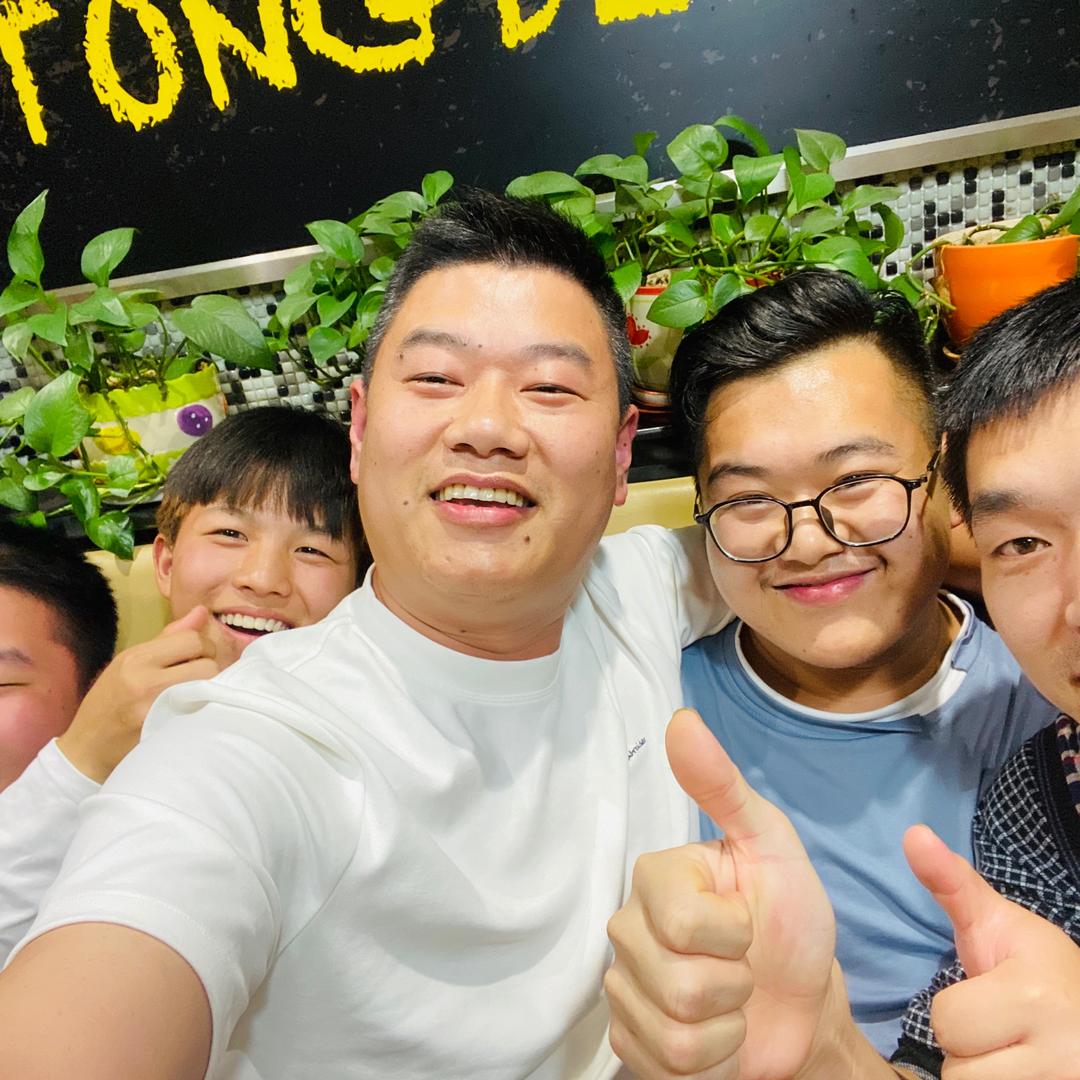 国新……厨哥@Chef_Han