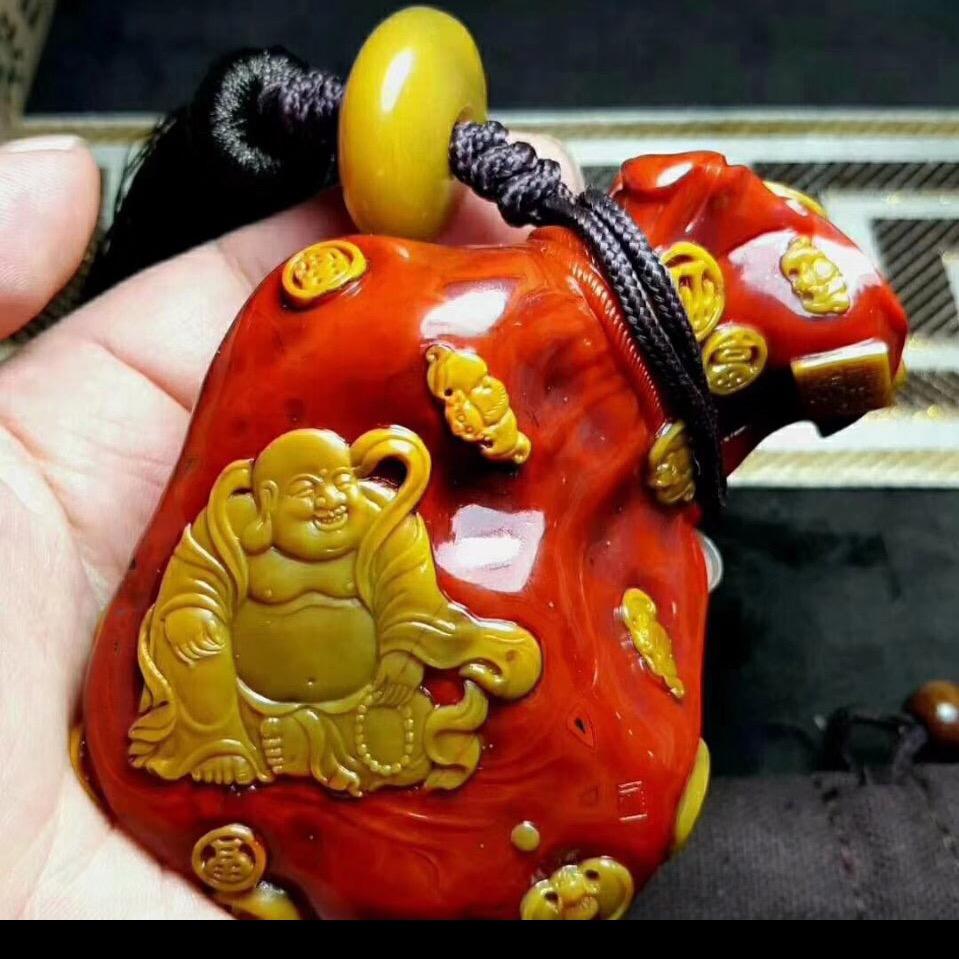 虔诚珠宝
