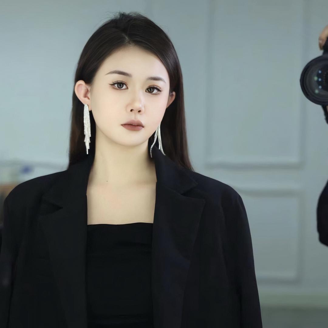 大城安锦嫁衣化妆师    佳佳