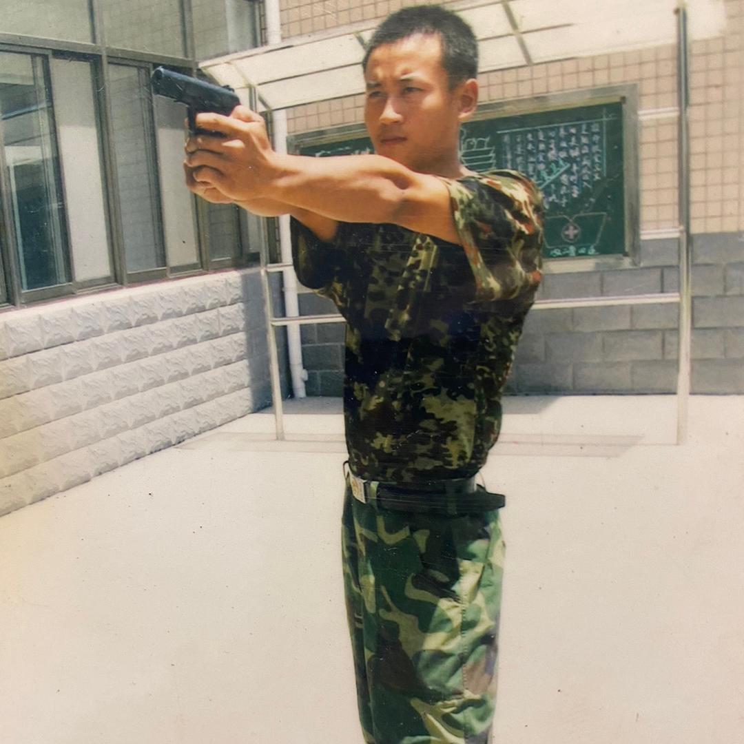 小金云峰地摊、烤🐟、炒菜、现杀现烤羊肉