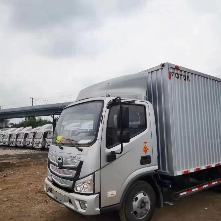 金鹿伴车