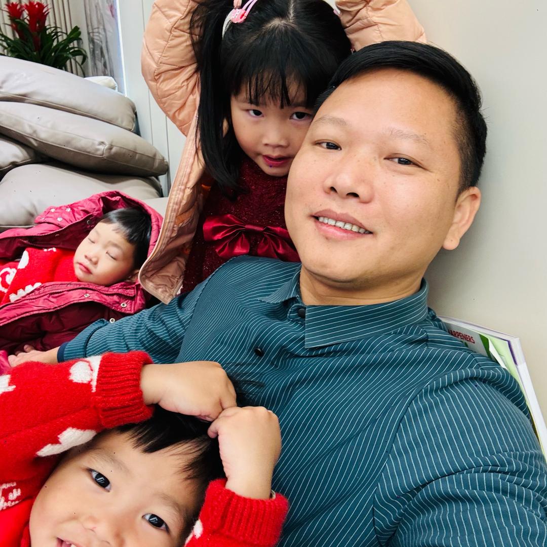 鼎盛拓维～朱会长机床批发
