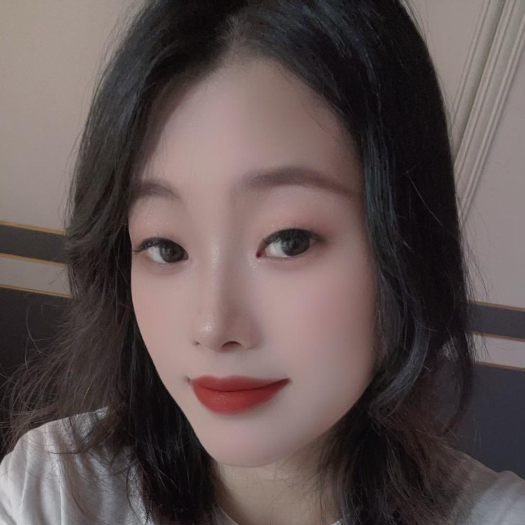熠熠生辉💋💋（请不要连赞）