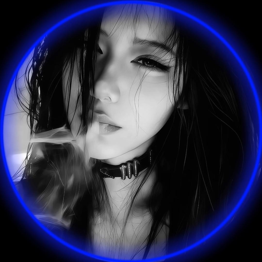 ༺𝓗𝓸𝓵𝓵𝓸𝔀༻☽