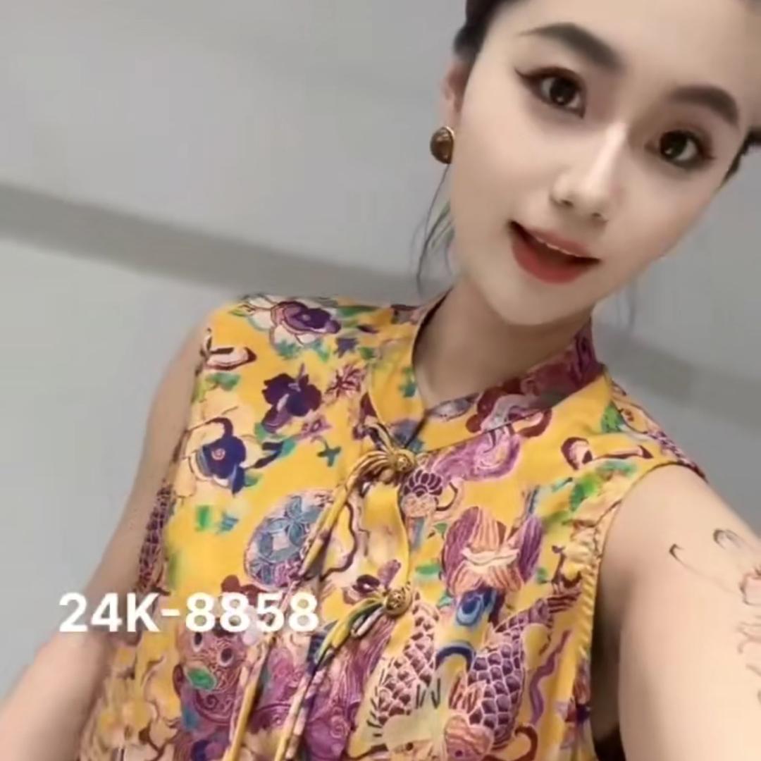 麦紫@（穿搭同款在橱窗）