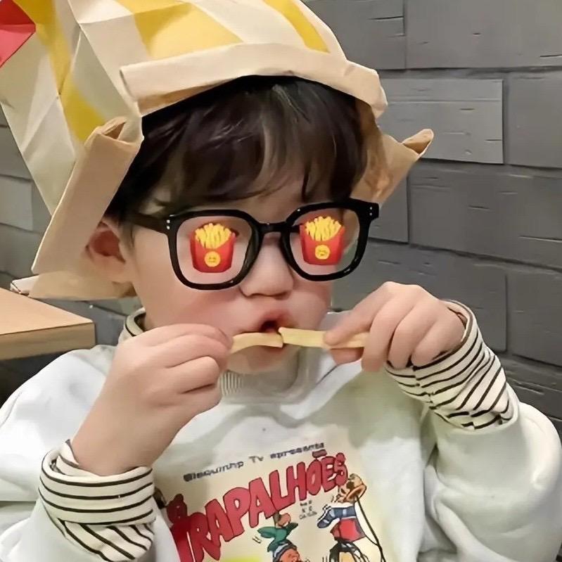 一口吃99个小孩 　　༽