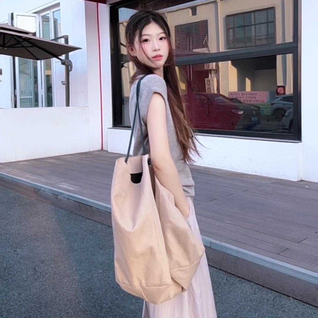 00爱睡觉