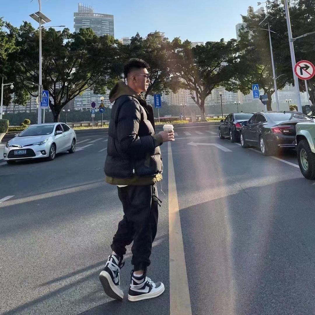王谨言
